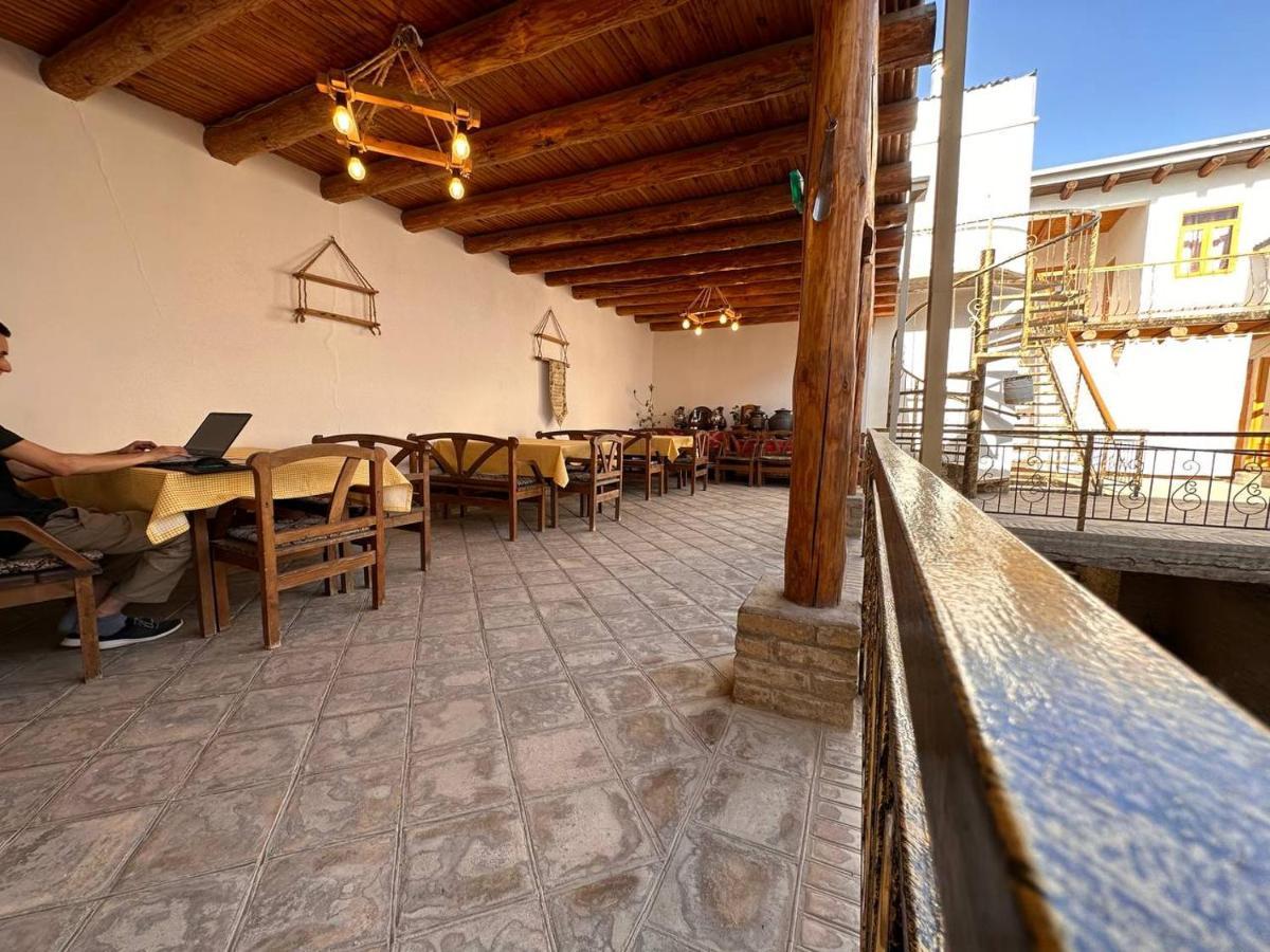 Sarrafon Guest House Bukhara Exterior photo