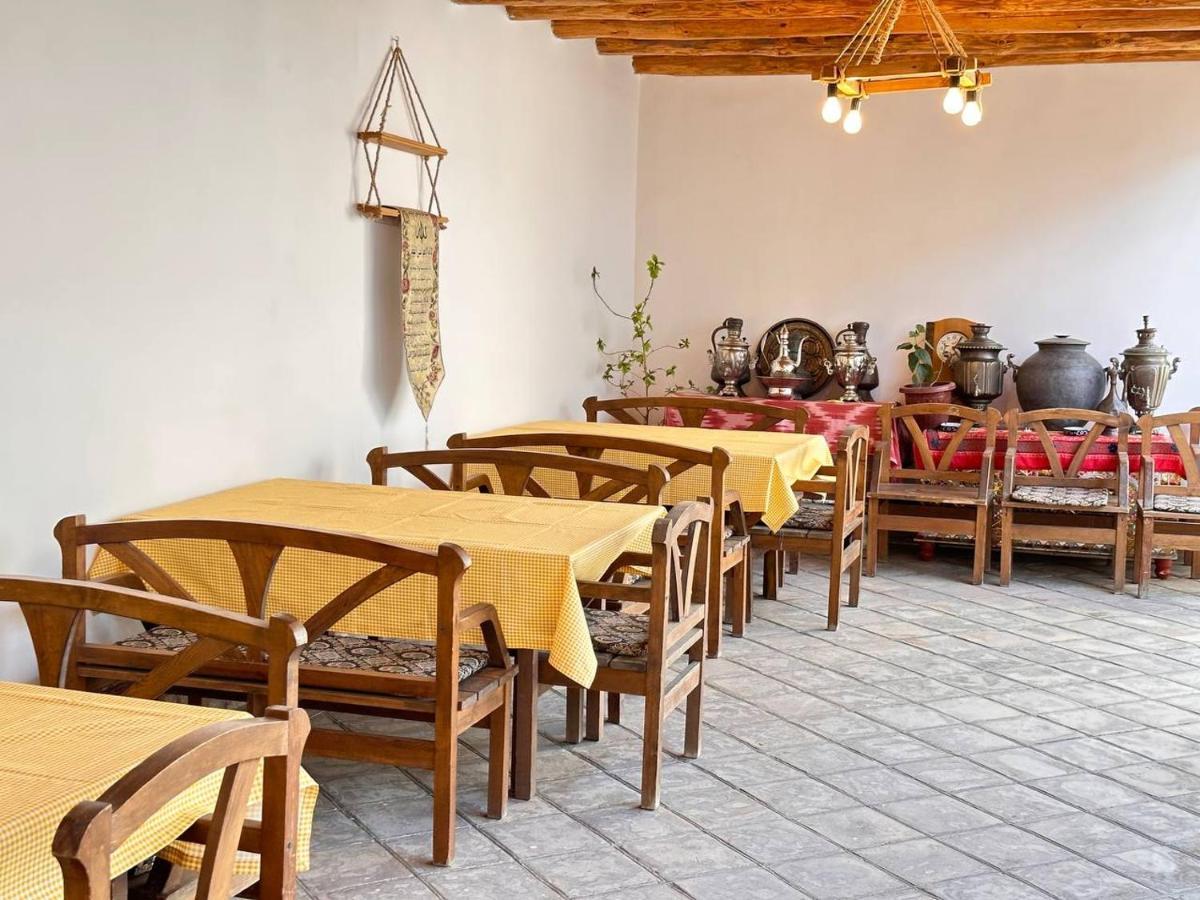 Sarrafon Guest House Bukhara Exterior photo