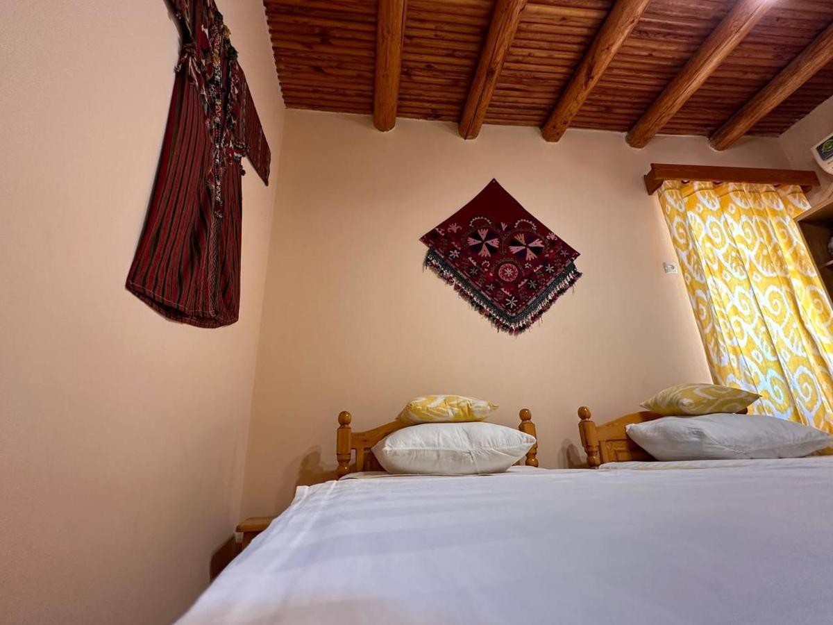Sarrafon Guest House Bukhara Exterior photo
