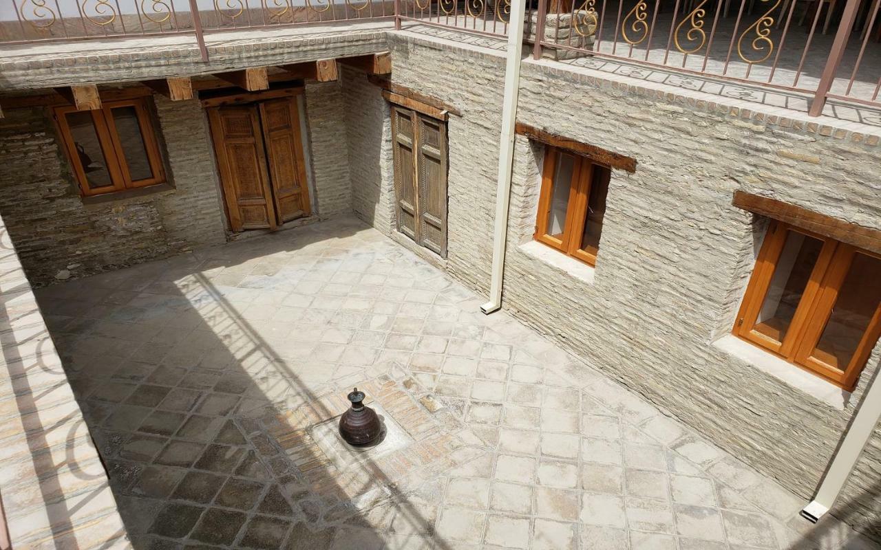 Sarrafon Guest House Bukhara Exterior photo